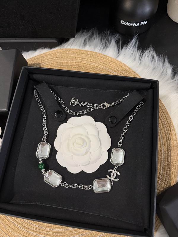 Chanel Necklace 08yxs52